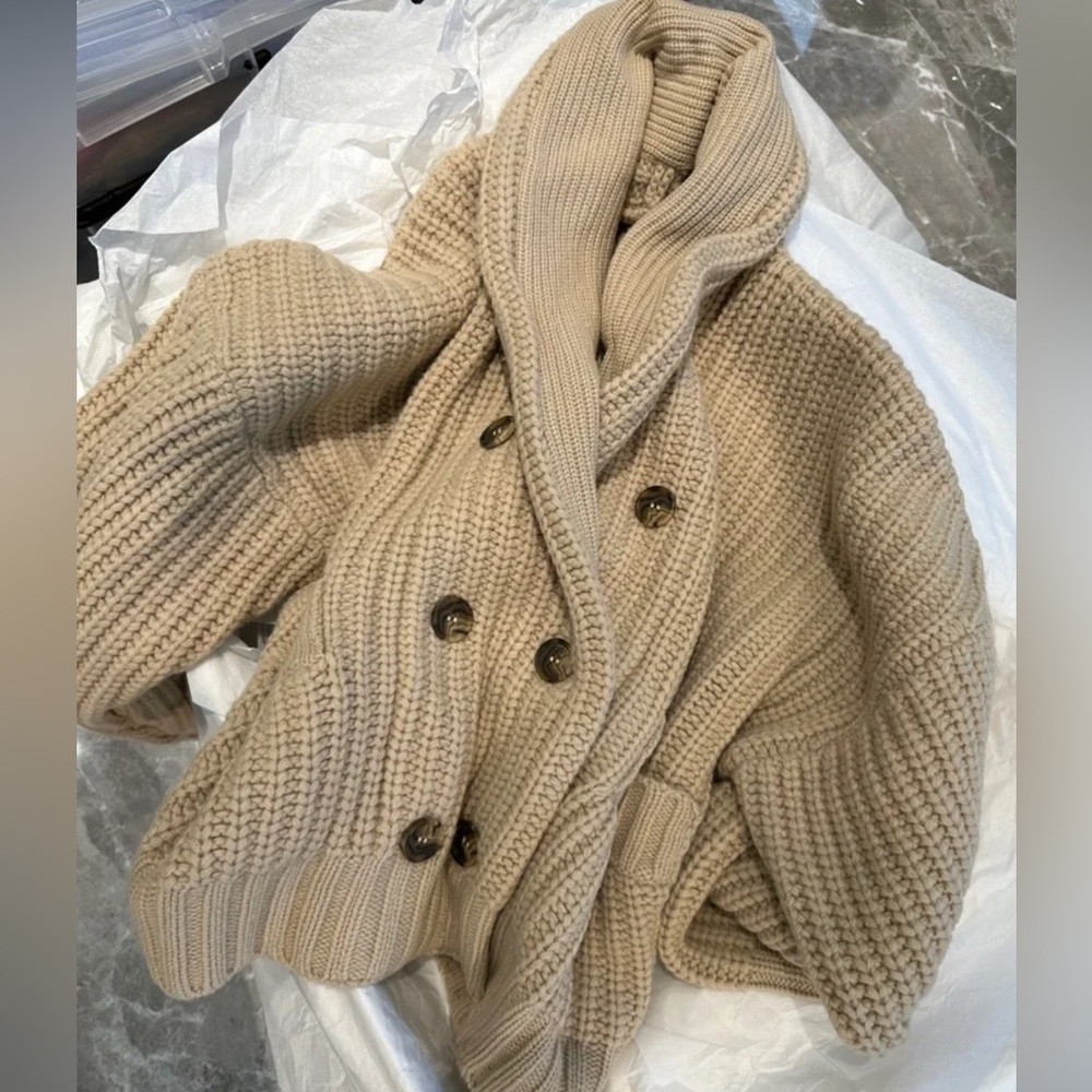 Chunky Knit Beige Cardigan
